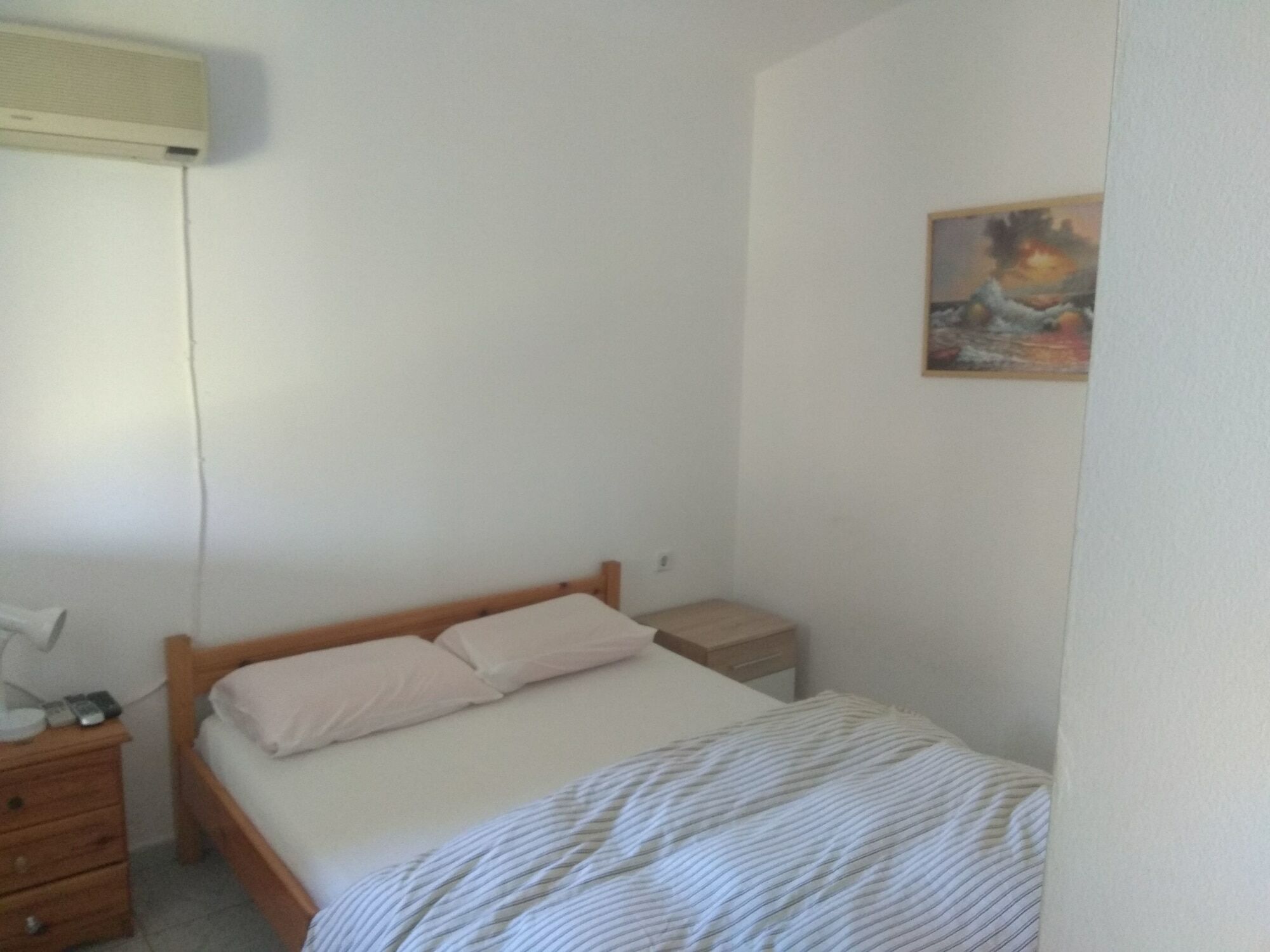 Roula'S Rooms Aegina Extérieur photo